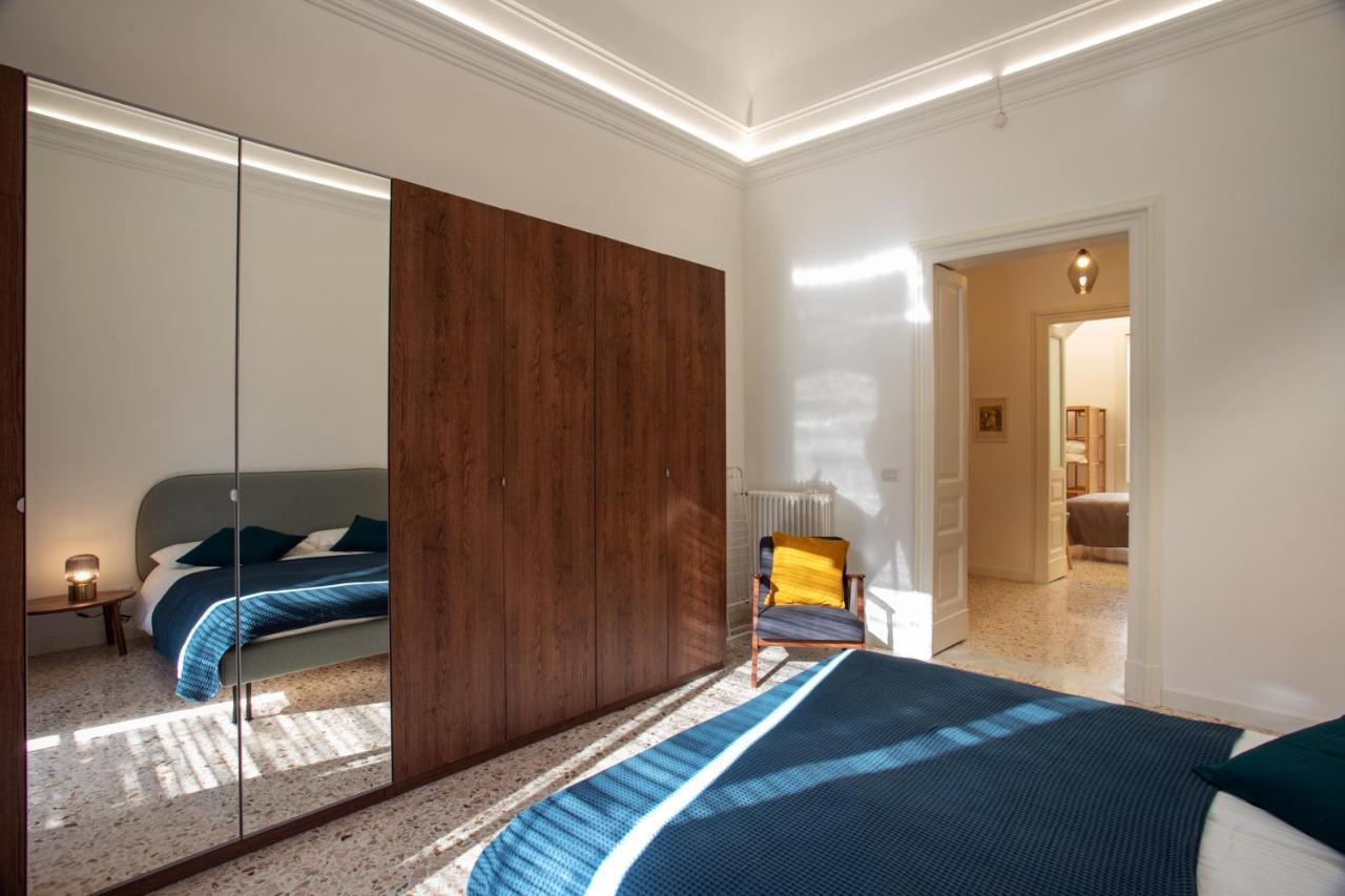 Vittorio Emanuele House Apartman Catania-Fontanarossai nemzetközi repülőtér Kültér fotó
