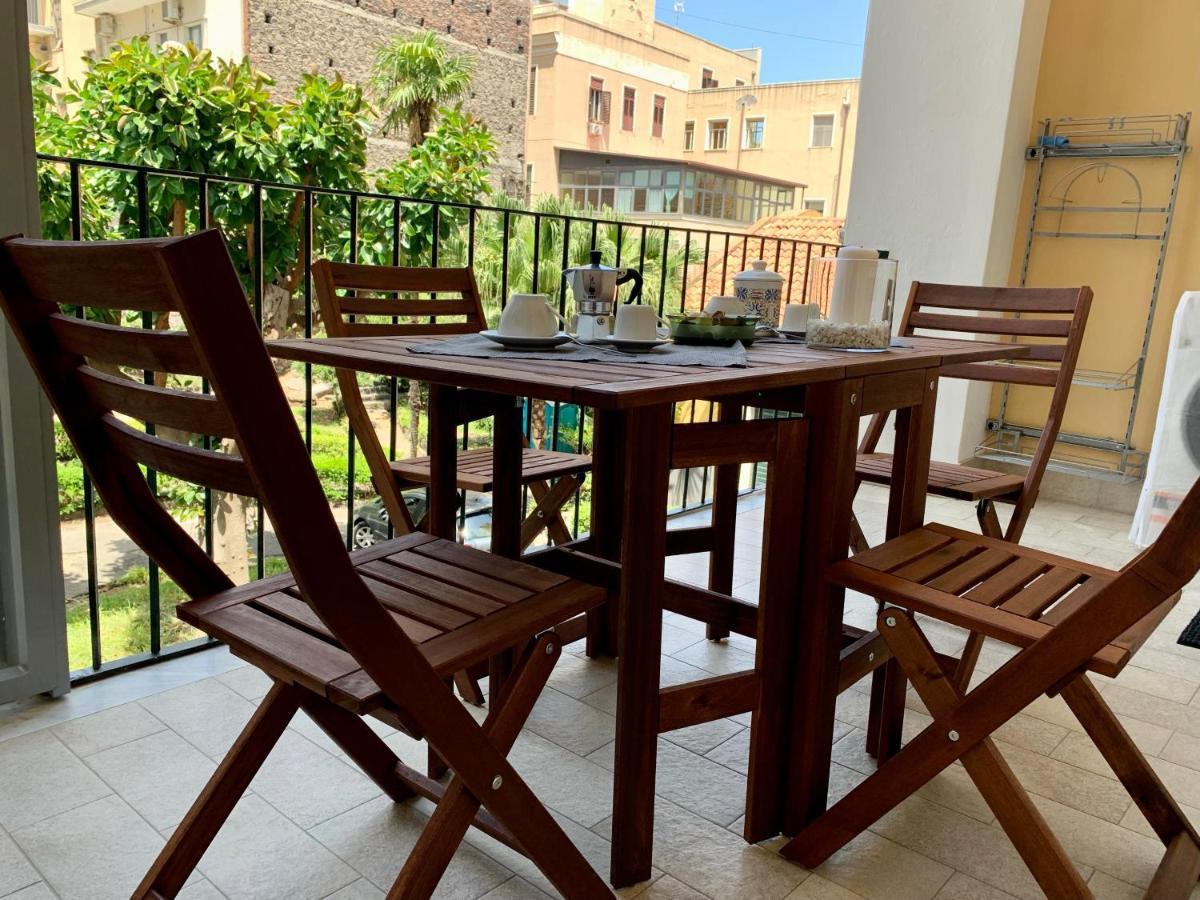 Vittorio Emanuele House Apartman Catania-Fontanarossai nemzetközi repülőtér Kültér fotó